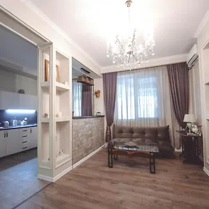 https://under-the-mountain.alltbilisihotels.com
