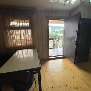 https://isolated-second-floor-for-rent-with-separate-kitchen.alltbilisihotels.com