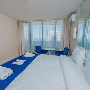 Orbi Sea View Батуми